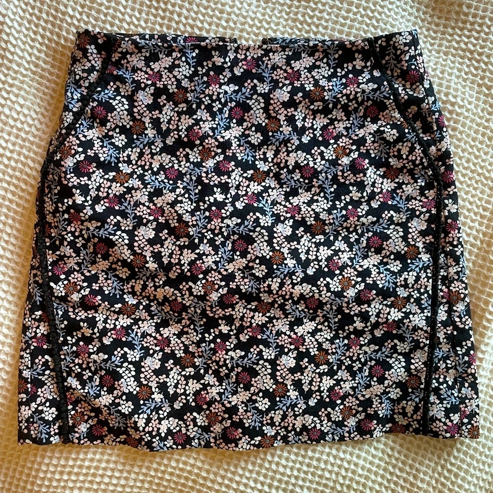 Floral print Loft skirt